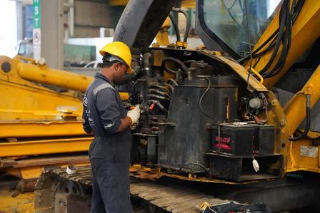 Latest company case about Our Excavator Hydraulic & Electrical Parts in Equipment Maintenance